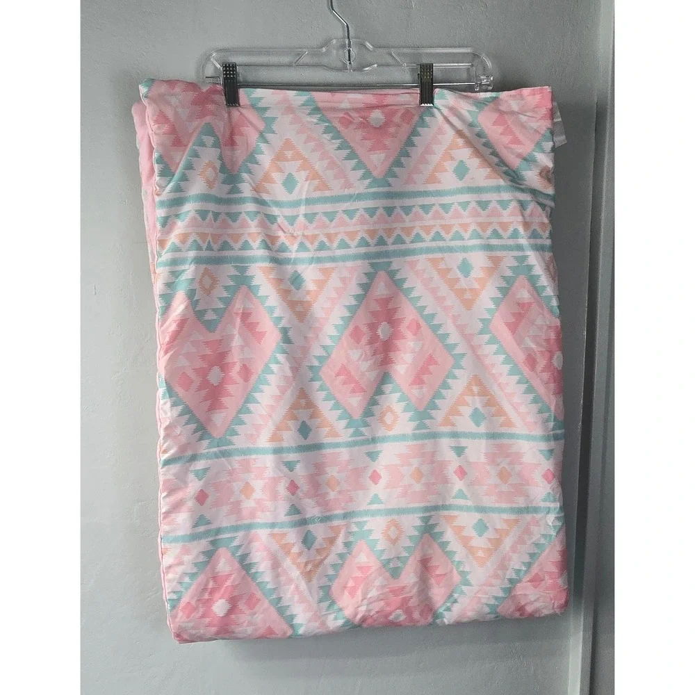 Carters Kids Southwestern Geometric Print Pink Teal Comforter 41.5
